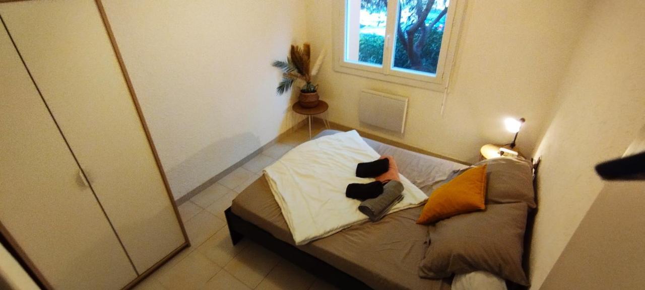 Appartement Spacieux Avec Parking Gratuit Sète Exterior foto